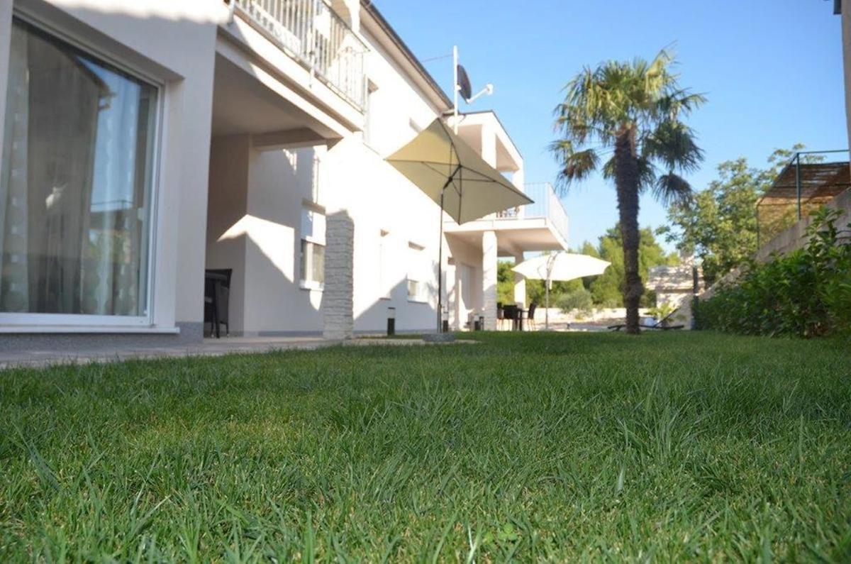 Apartments Villa Marina Vodice Exterior photo